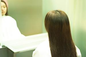 繊細なカット技術が人気の美容院